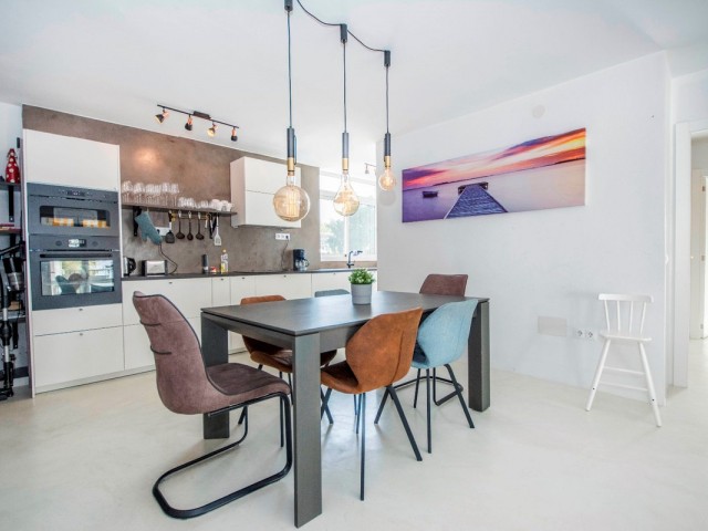 3 Schlafzimmer Apartment in Elviria