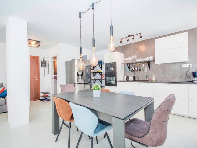 3 Schlafzimmer Apartment in Elviria