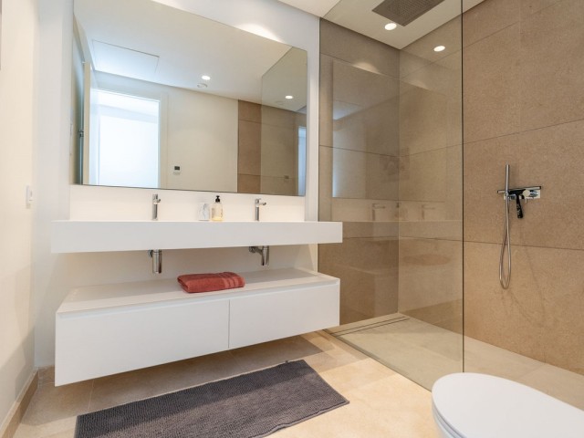 3 Bedrooms Apartment in Benahavís