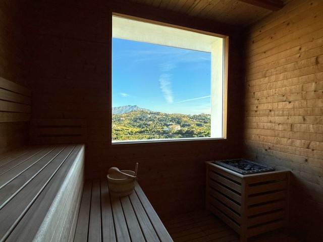 3 Bedrooms Apartment in Benahavís