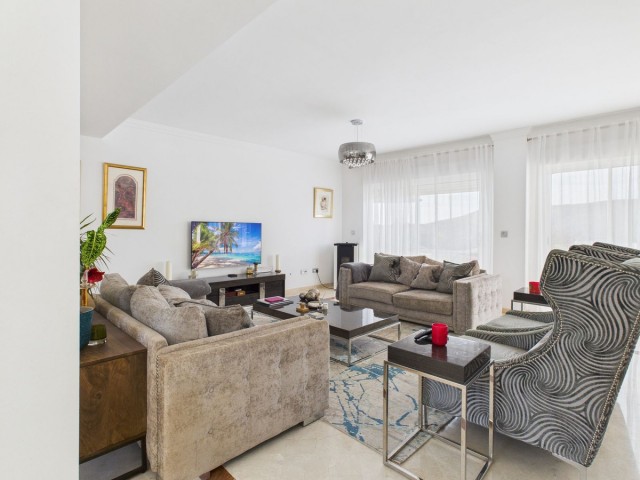 Penthouse, San Roque, R5212528