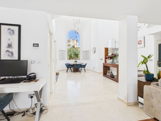 Penthouse i San Roque