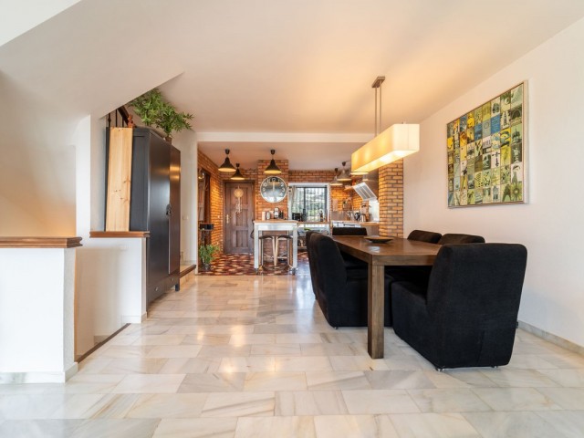 3 Bedrooms Townhouse in Marbella