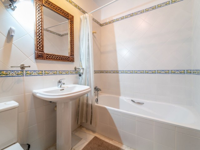 3 Bedrooms Townhouse in Marbella