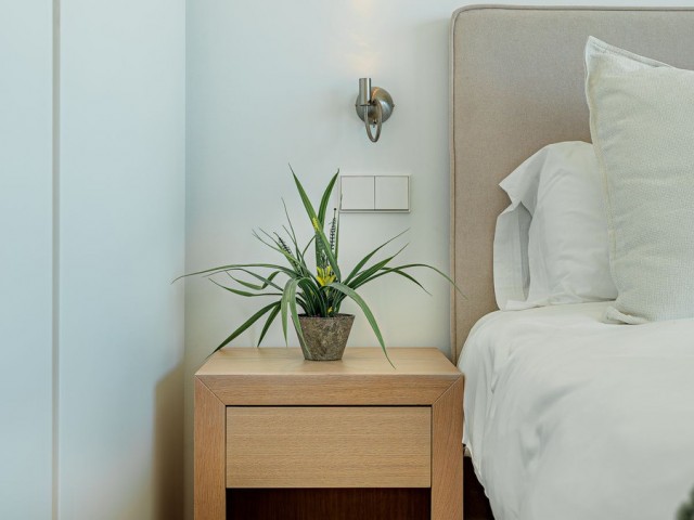 5 Makuuhuoneen Huvila New Golden Mile