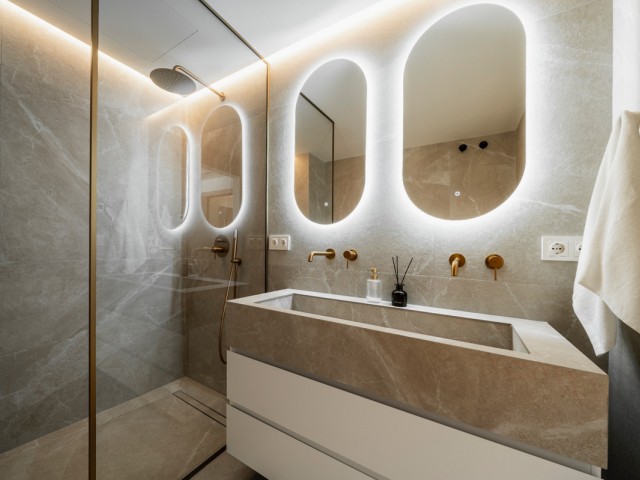 4 Bedrooms Townhouse in Nueva Andalucía