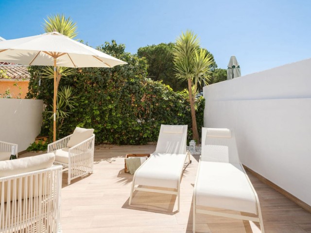 2 Bedrooms Townhouse in Benalmadena