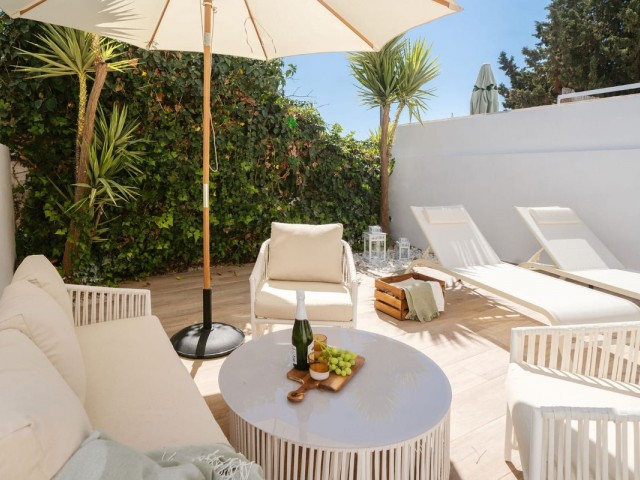 2 Bedrooms Townhouse in Benalmadena