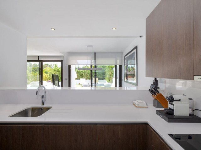 3 Soveroms Rekkehus i Nueva Andalucía