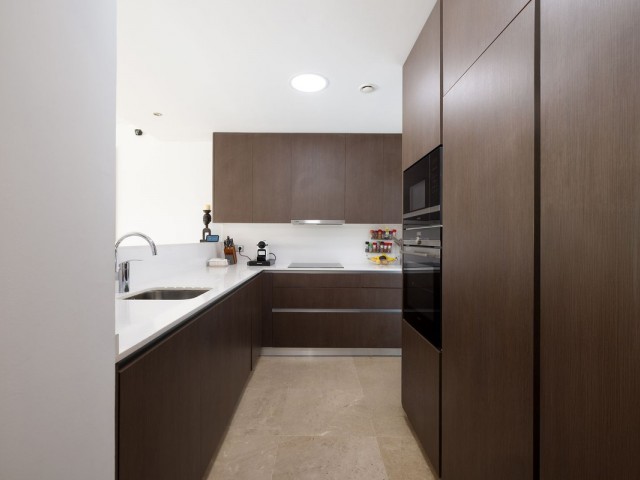 3 Soveroms Rekkehus i Nueva Andalucía