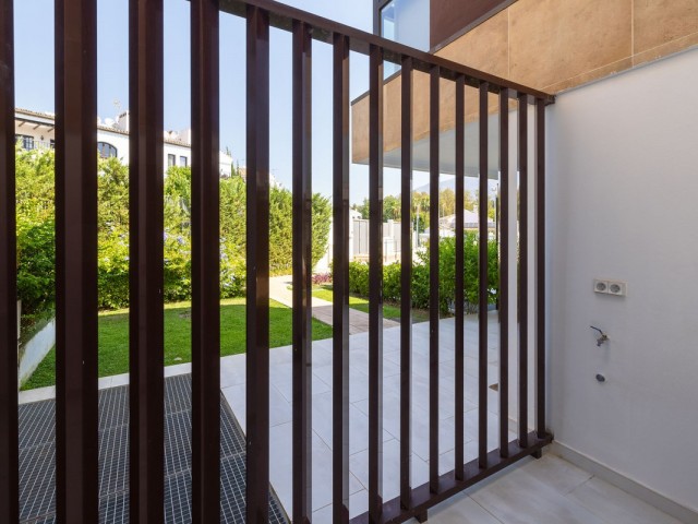 3 Soveroms Rekkehus i Nueva Andalucía