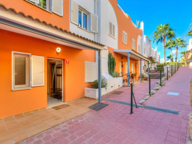 Townhouse, Torreblanca, R5221282