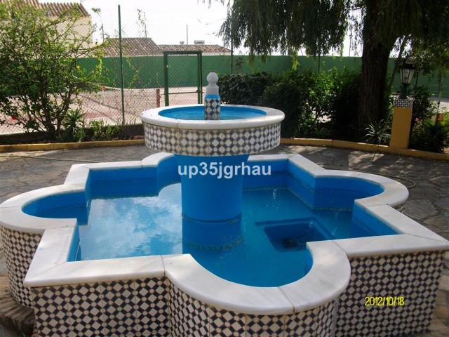 5 Soveroms Villa i Estepona