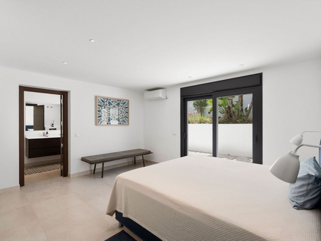 4 Soveroms Villa i Nueva Andalucía