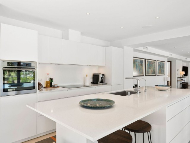 4 Schlafzimmer Villa in Nueva Andalucía