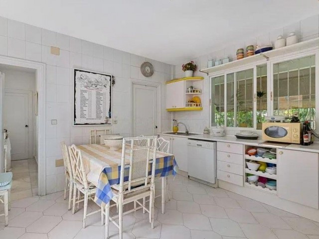 5 Soveroms Villa i Nueva Andalucía