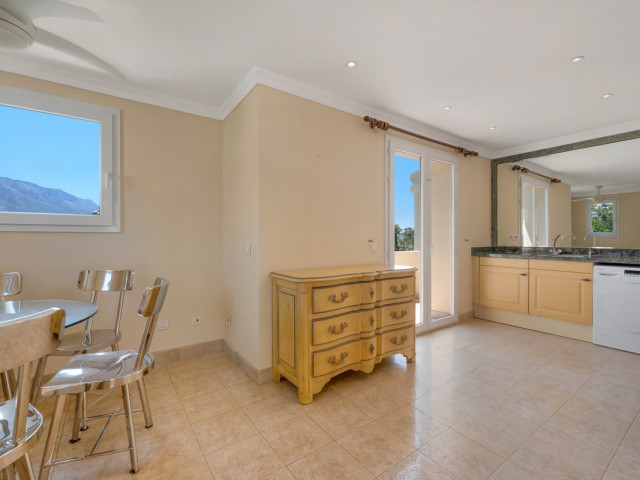 3 Soveroms Leilighet i Nueva Andalucía