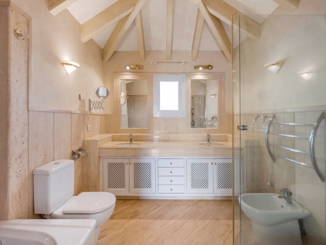 3 Soveroms Leilighet i Nueva Andalucía