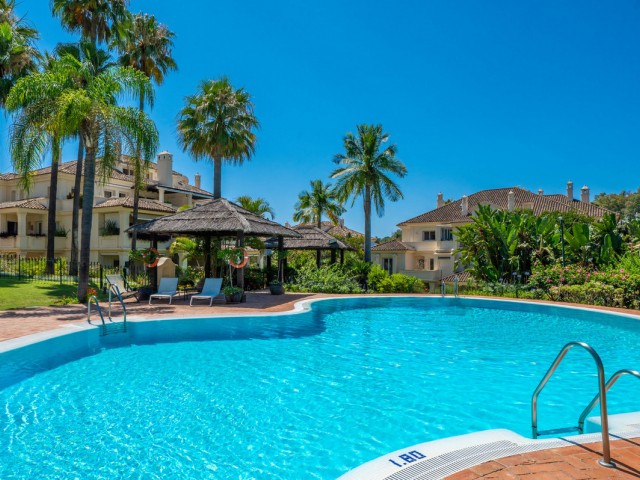 3 Soveroms Leilighet i Nueva Andalucía