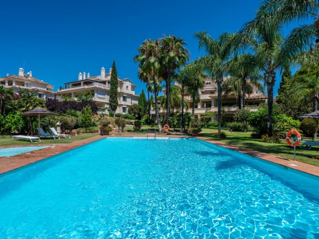 3 Soveroms Leilighet i Nueva Andalucía