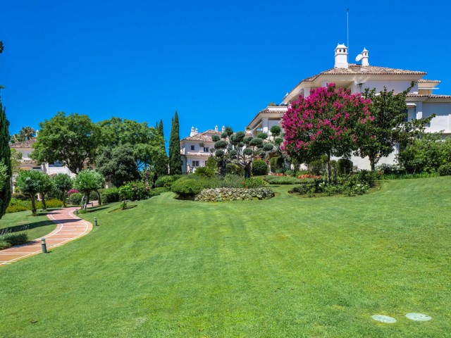 3 Soveroms Leilighet i Nueva Andalucía