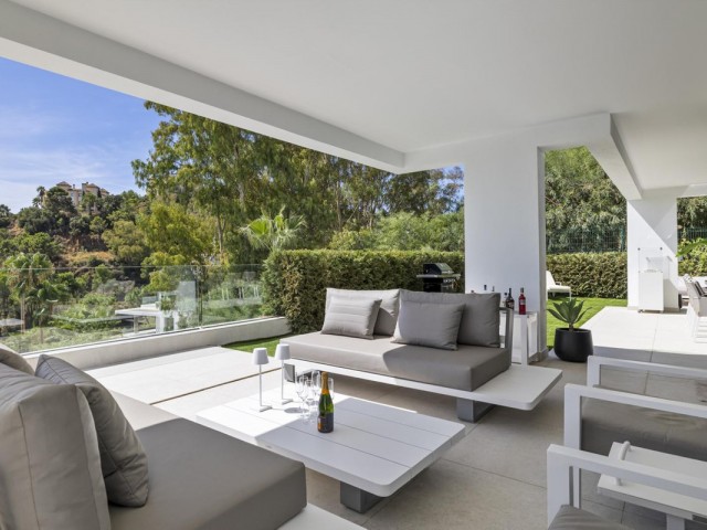 3 Bedrooms Apartment in Benahavís