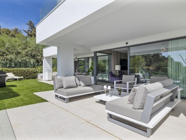 3 Bedrooms Apartment in Benahavís