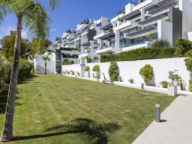 3 Bedrooms Apartment in Benahavís