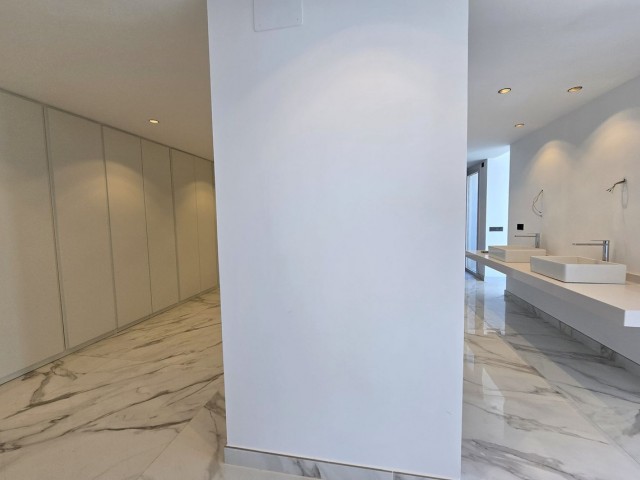 4 Bedrooms Villa in La Mairena