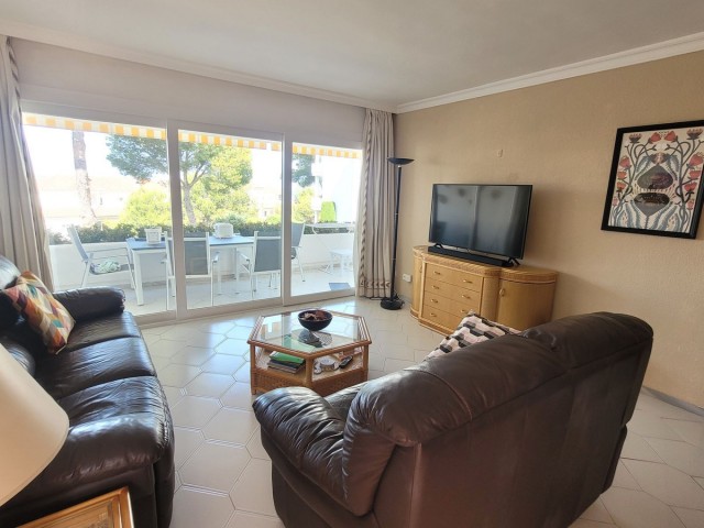 Apartment, Mijas Costa, R5213917