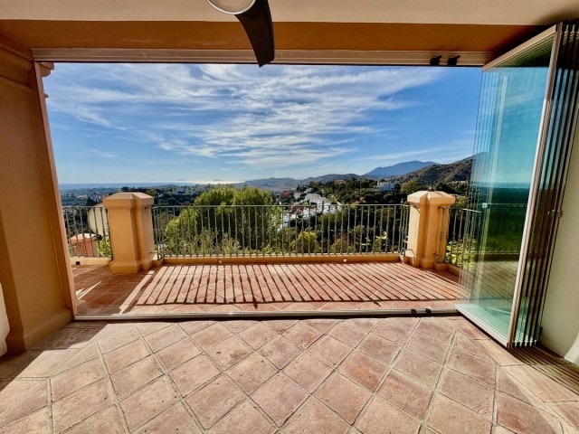 2 Slaapkamer Appartement in Monte Halcones