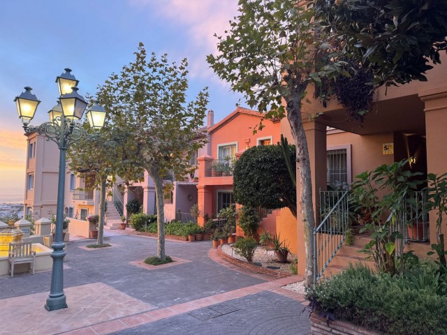 2 Slaapkamer Appartement in Monte Halcones