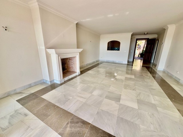 Appartement avec 2 Chambres  à Monte Halcones