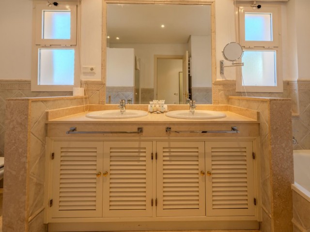 Penthouse avec 3 Chambres  à La Mairena