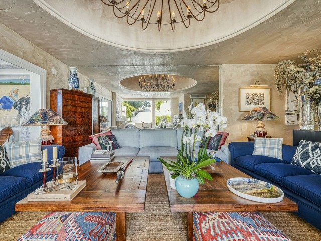 4 Makuuhuoneen Huoneisto Guadalmina Baja