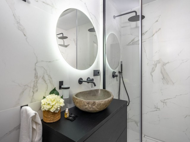 Ático con 4 Dormitorios  en Fuengirola