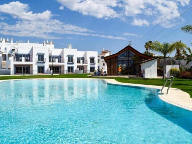 5 Bedrooms Apartment in El Paraiso