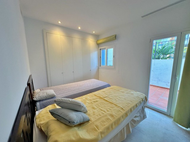 5 Bedrooms Apartment in El Paraiso