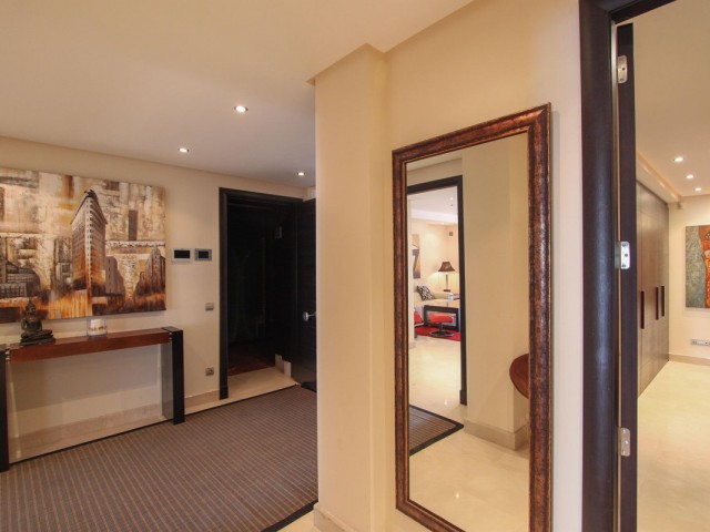 Appartement avec 2 Chambres  à Puerto Banús