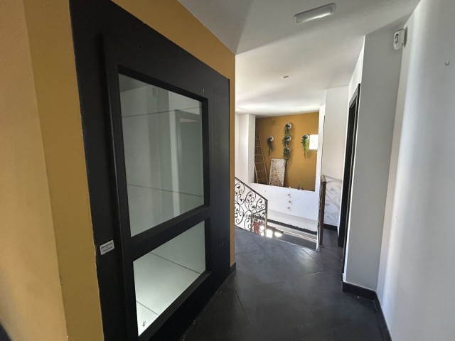 Næringseiendom i Málaga