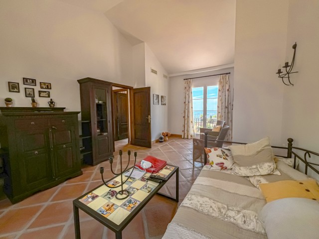 Villa avec 2 Chambres  à Istán