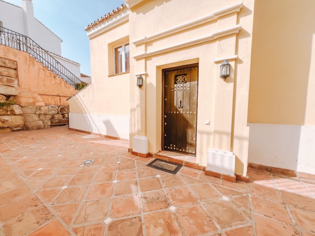 Villa avec 2 Chambres  à Istán