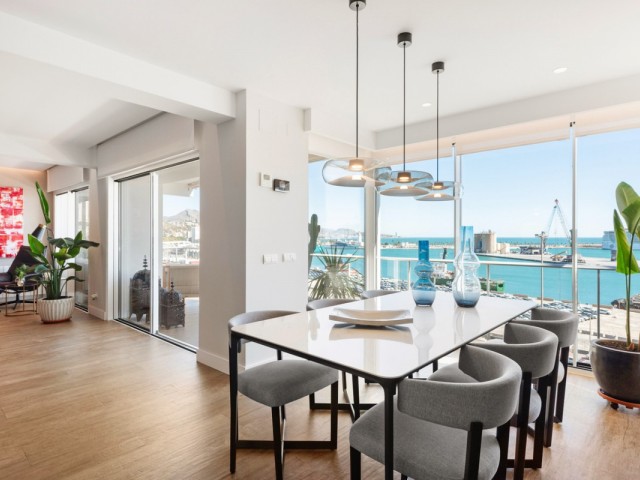 Appartement avec 3 Chambres  à Málaga