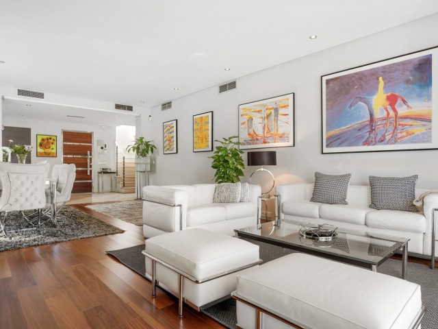 4 Soveroms Villa i Nueva Andalucía