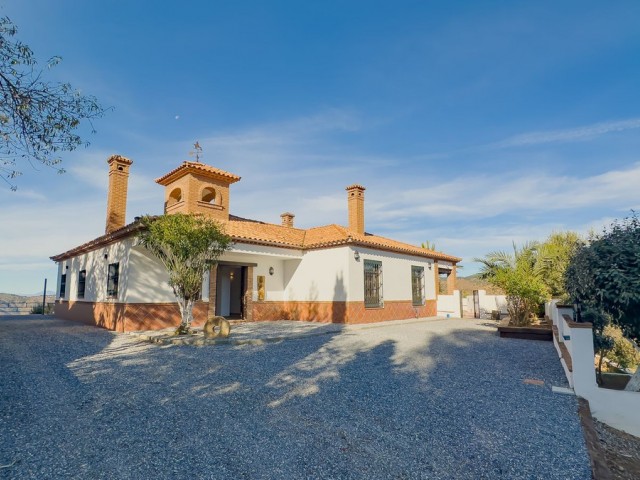 Villa avec 6 Chambres  à Montes de Málaga