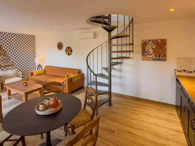 Villa avec 6 Chambres  à Montes de Málaga