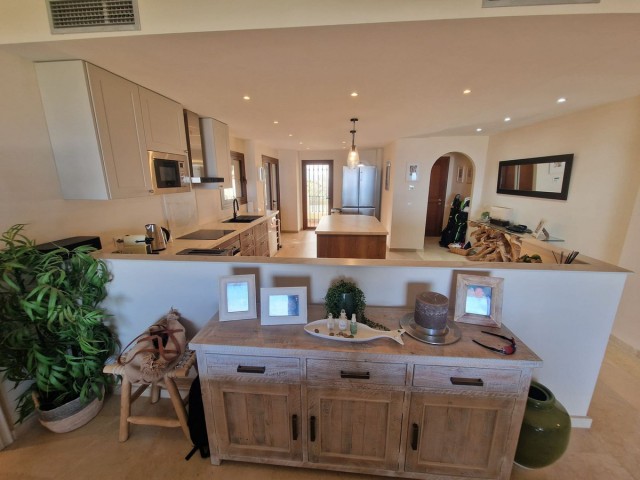 3 Bedrooms Apartment in Manilva