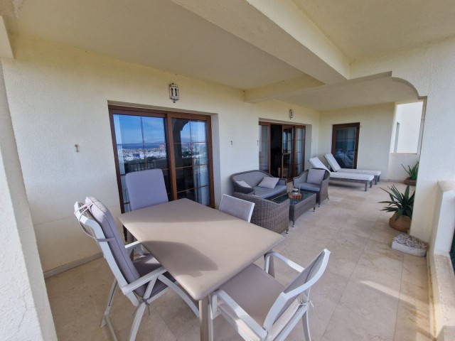 3 Bedrooms Apartment in Manilva