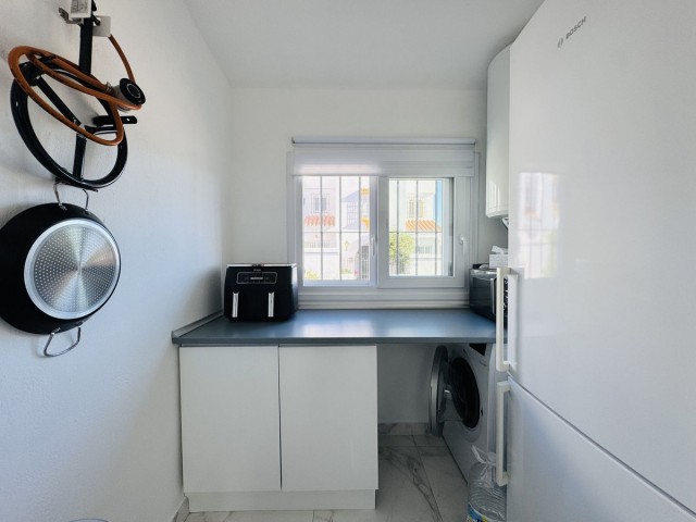 3 Slaapkamer Rijtjeshuis in Casares Playa