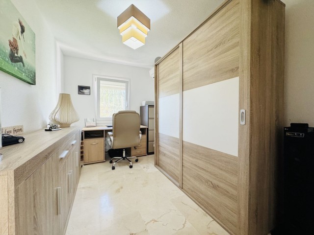 3 Slaapkamer Rijtjeshuis in Casares Playa